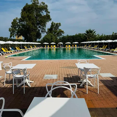 Giardino, Piscina, Mare Campofelice Di Roccella